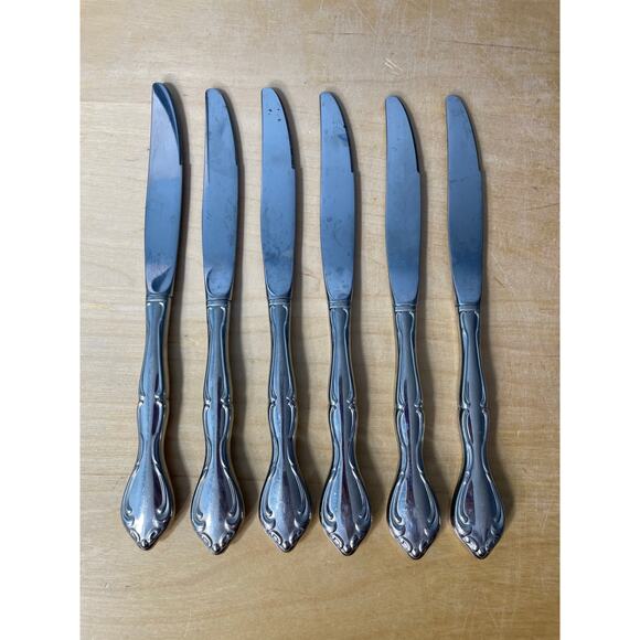 Oneida Cantata Community Stainless Steel Butter Knives 9" Lot of 6 - Picture 1 of 4